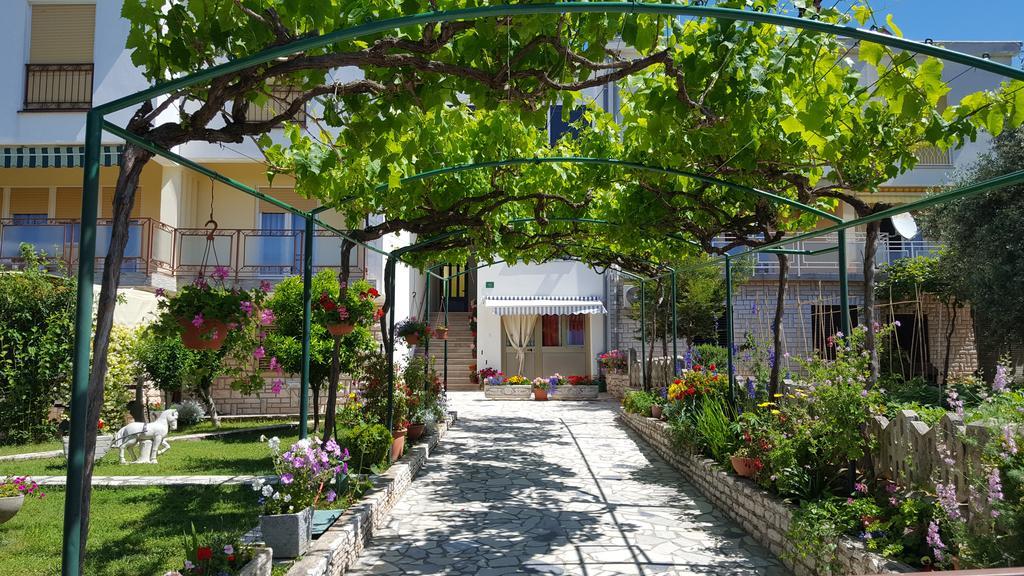 Apartments Paradiso Πούλα Εξωτερικό φωτογραφία